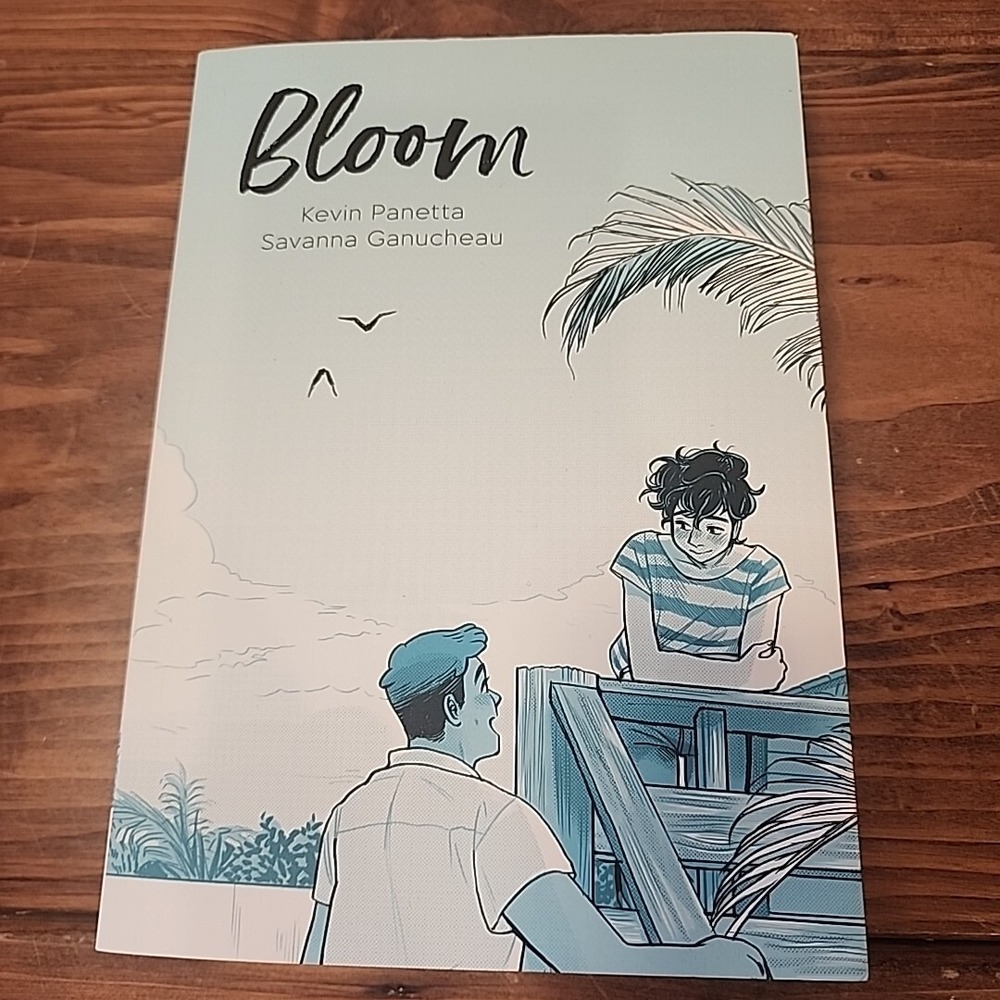 Bloom by Kevin Panetta‎ Illustrated by Savanna Ganucheau Graphic Novel Romance